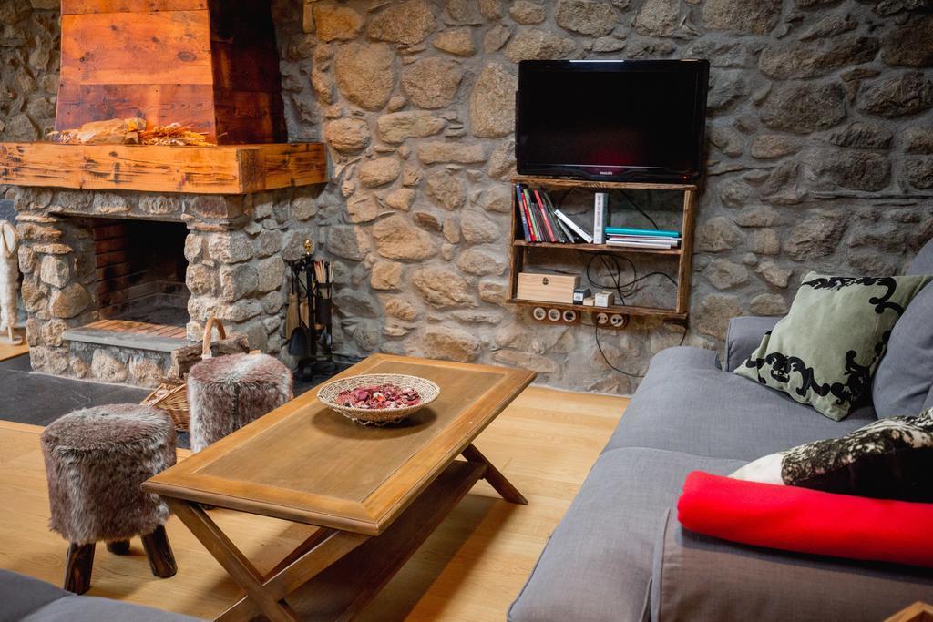 Villa R De Rural - Borda Del Molla Encamp Habitación foto